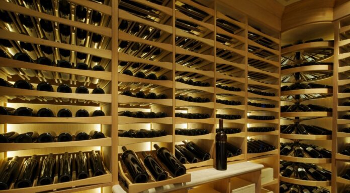 Napa Valley Prestigious Cardinale Estate