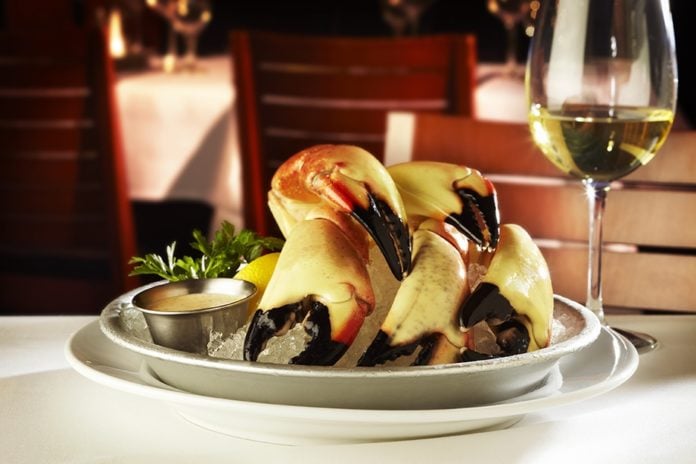 Dutch Harbor King Crab Legs 3