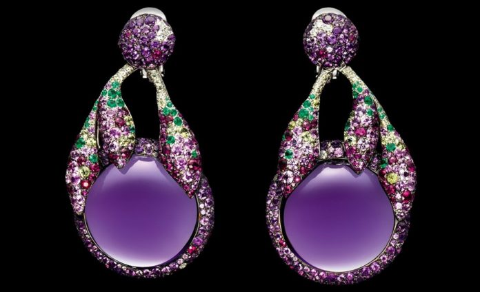 White Gold Amethysts White Diamonds Emeralds Peridots Rugies Pink Sapphires