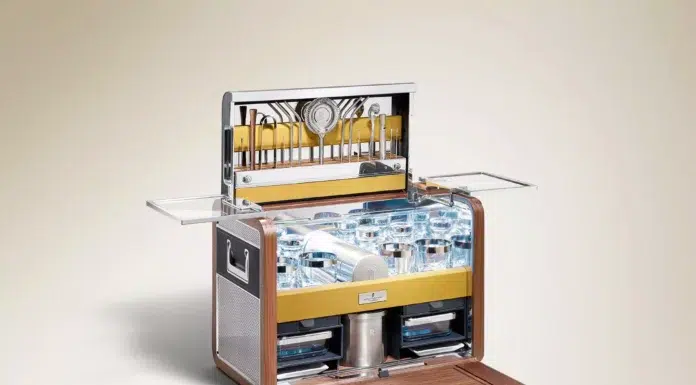 Cocktail Hamper, Rolls-Royce Limited Edition Cocktail Hamper, Rolls-Royce Limited Edition