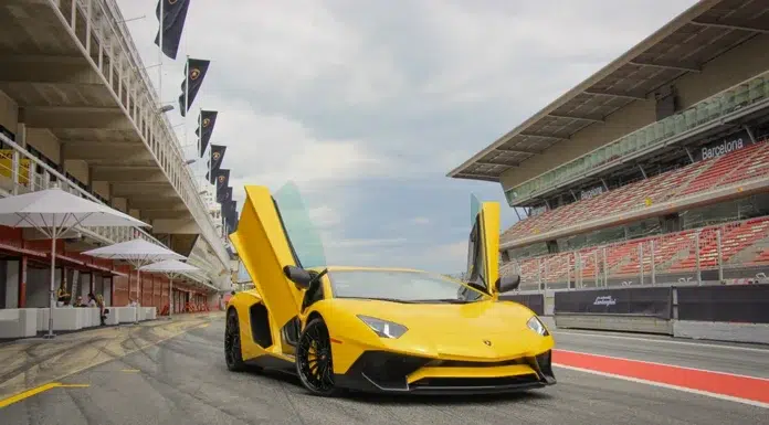 Lamborghini Aventador SV: A Symphony of Power and Precision Lamborghini Aventador SV, A Symphony of Power and Precision