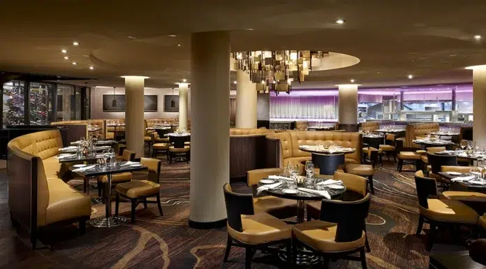 The Art of the Pour: South Florida’s Most Luxurious Drinking Experiences Prime 54 Restaurant in Fontainebleau Hotel, Miami Beach, Fl serving delicious food and outstanding cocktails