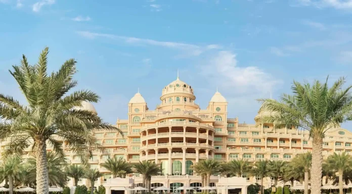 Emerald Palace Kempinski Dubai: A Palace by the Sea Emerald Palace Kempinski Dubai pool and hotel