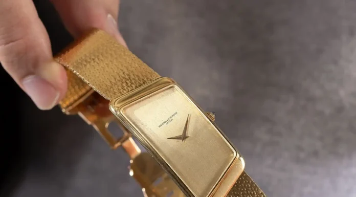 Growing, “Old”: The Steady Rise of the Vintage Watch Market Vacheron Constantin Prestige de la France. Photo source Bulang and sons