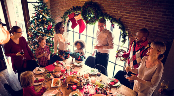 5 Things to Do With Your Loved Ones This Christmas Family Together Christmas Celebration