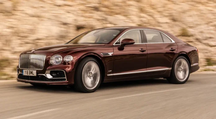 Bentley Flying Spur sets the benchmark for Interior Refinement 2020 Bentley Flying Spur