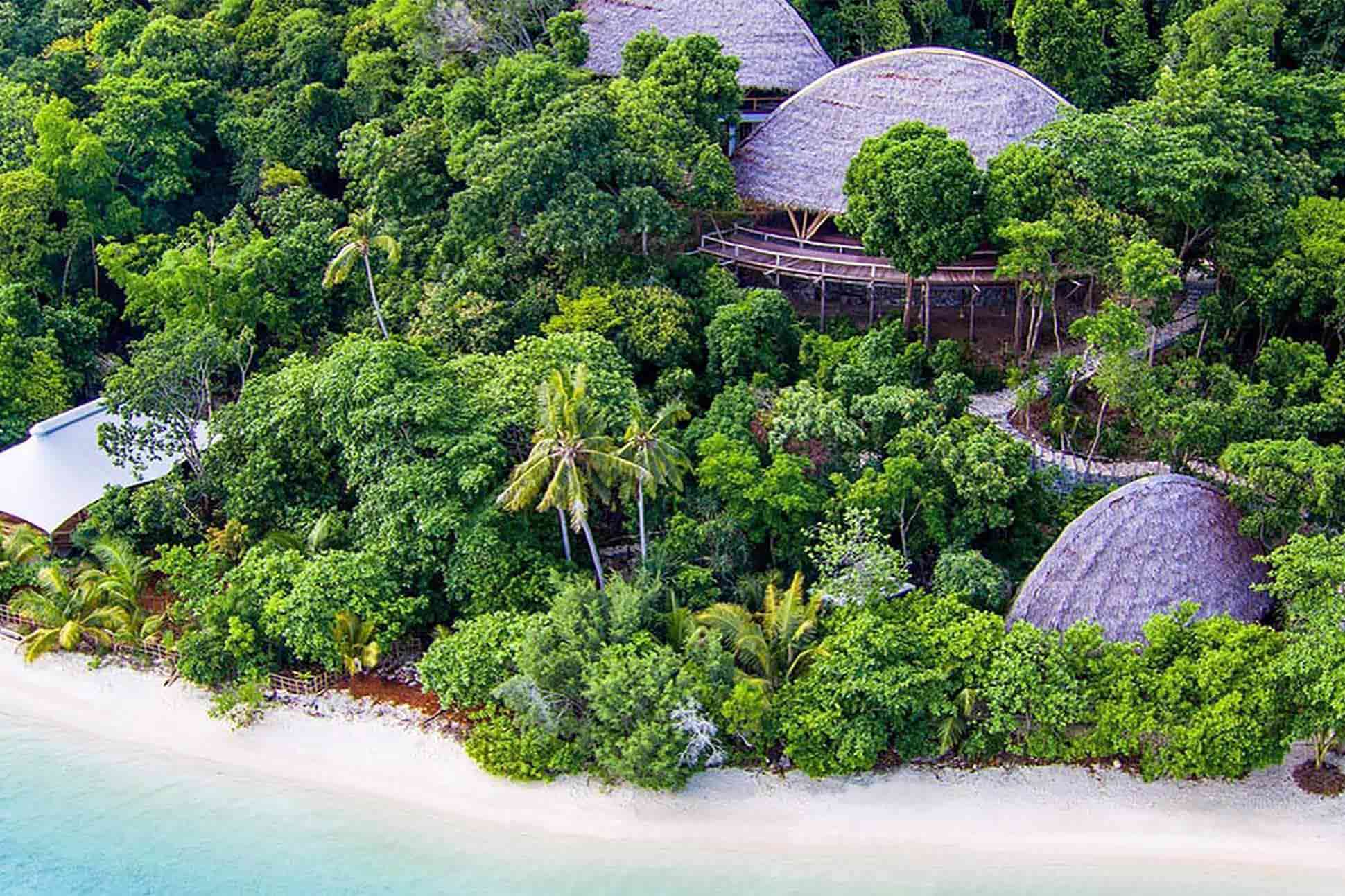 Bawah Reserve Elang, Island Style
