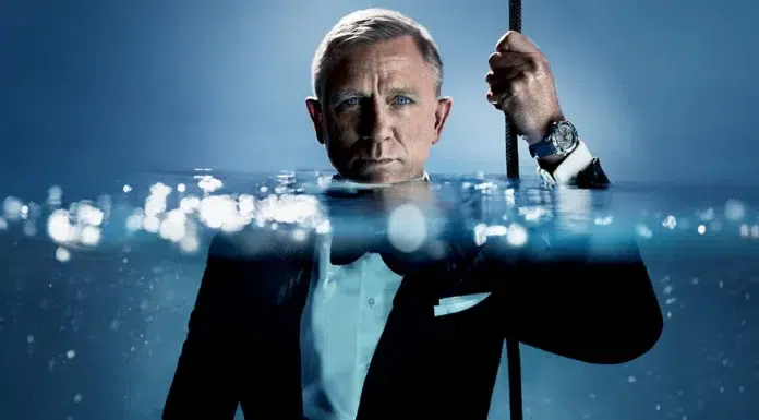 James Bond Gadgets: Luxury Watches Daniel-Craig-Omega-Seamaster-Diver-300m. Source Jamesbondlifestyle
