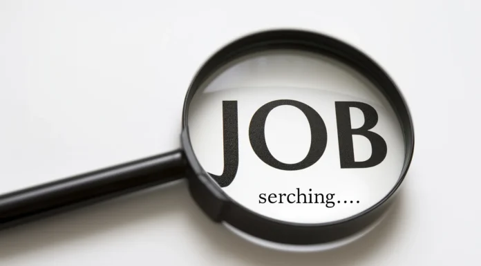 The Top 5 Online Apps for Finding the Perfect Job for You Top online apps for finding a job. Vecteezy-medium