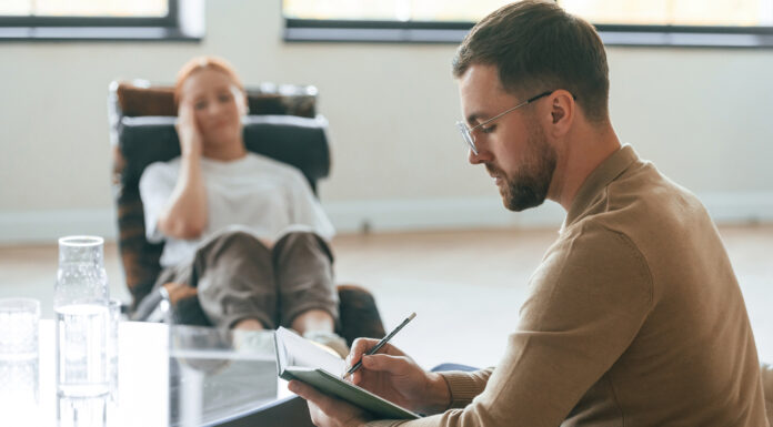 Characteristics to Look For in a Physiotherapist A physiotherapist working with his client. Photo via v