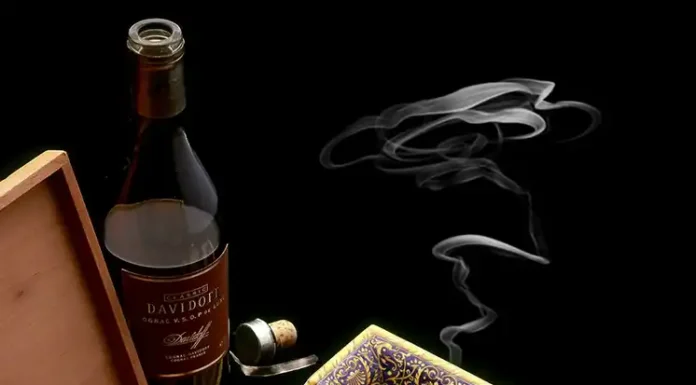 The Essential Tools of the Cigar Aficionado Useful accessories for every cigar aficionado. Photo vecteezy-medium