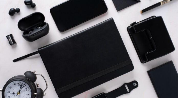 What Makes Apple Products such High Quality? Apple Products. Photo via freepik