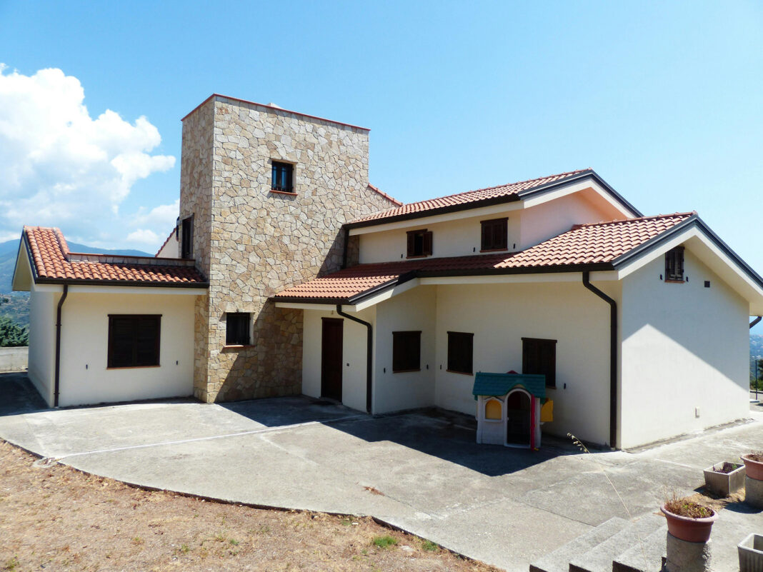 Roof replacement. Photo via pexels