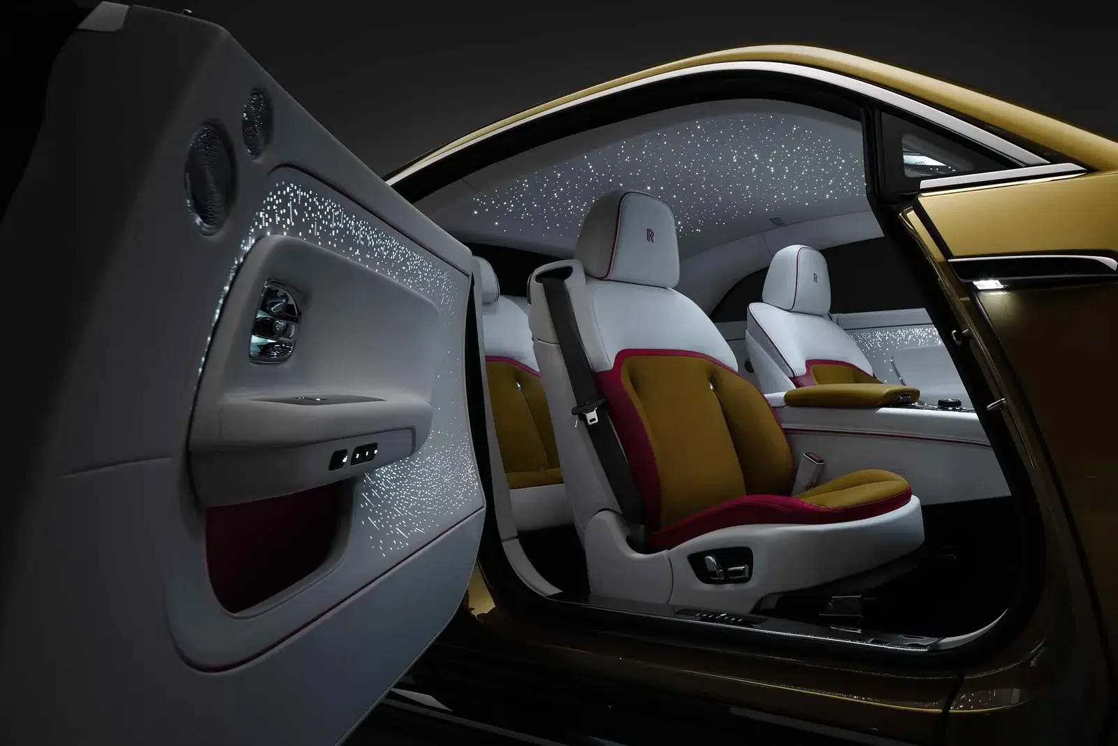 Rolls-Royce Spectre EV First Drive Rolls-Royce Spectre EV First Drive