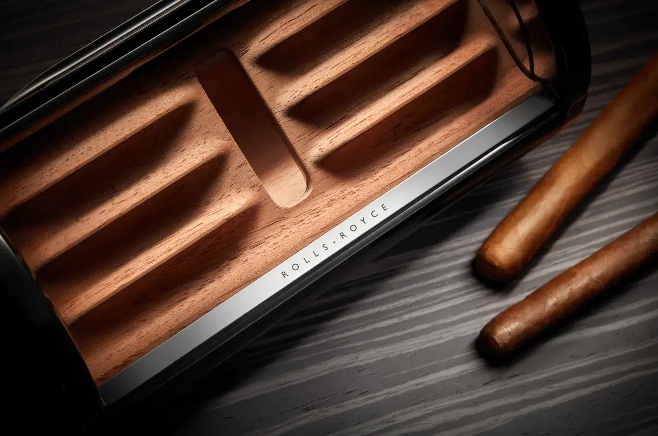 Rolls-Royce unveils The Cellarette Rolls-Royce unveils The Cellarette