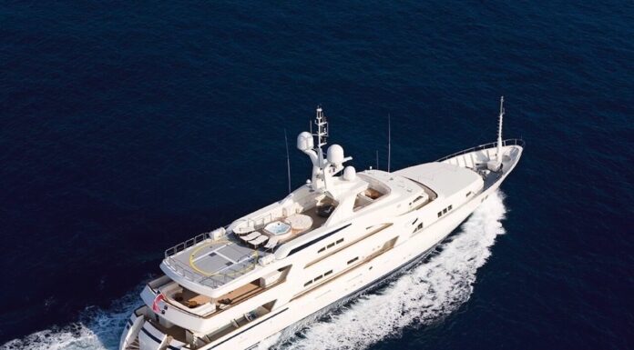 52m Italian Superyacht VIANNE becomes the largest yacht ever sold via NFT Italian Superyacht VIANNE