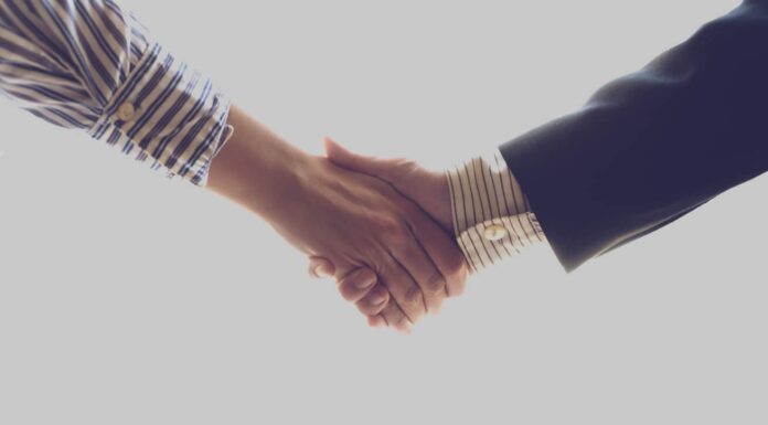 Learn These 6 Qualities That Make an Excellent Negotiator negotiator