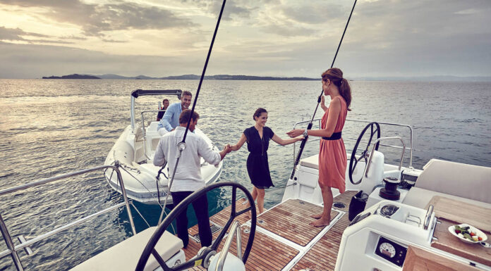 JunBugg, Luxury Social Network Disrupt Fitness and Healthcare JunBugg fitness solution