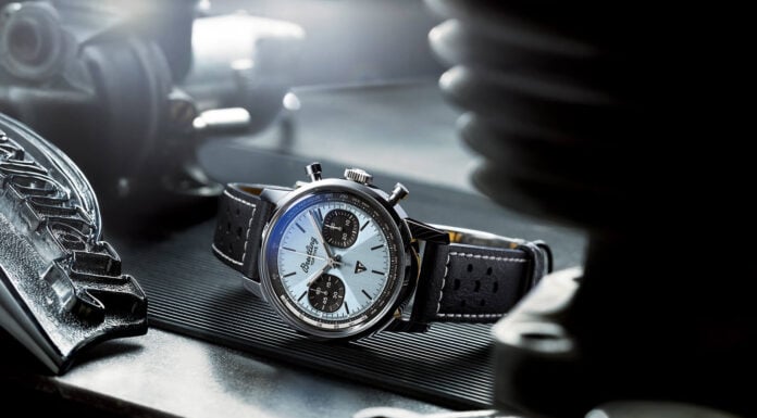 Breitling and Triumph created a Spectacular Watch and Motorcycle, inspired by 1960s café-racer Culture Breitling and Triumph