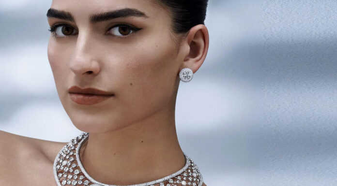 The Alchemist of Light, De Beers Jewelers Latest High Jewelry Collection De Beers Jewelers Atomique Necklace and Earrings from The Alchemists Collection