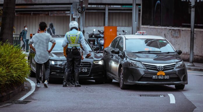 4 Types of Accidents You Could Endure in Traffic cars traffic accident