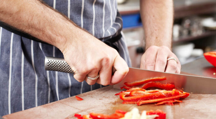 4 Reasons To Consider Buying Custom Knives Chef custom Knife