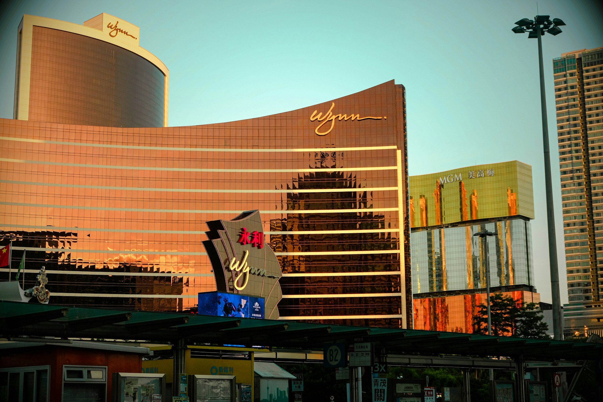 Wynn Macao China casino. Photo by Macau Photography on unsplash