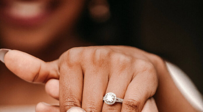 7 Jewelry Trends to Know About This Year this engagement rings are the latest in jewelry trend