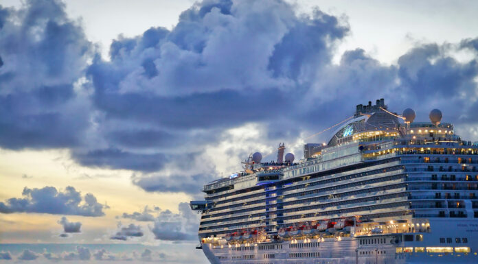 Luxury Galapagos Cruises: Everything You Need to Know Luxury Galapagos Cruises. Photo by Peter Hansen via Unsplash