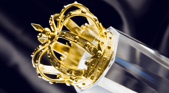 Luxury Lifestyle Awards: Committed to Celebrating Excellence Luxury Lifestyle Awards Trophy