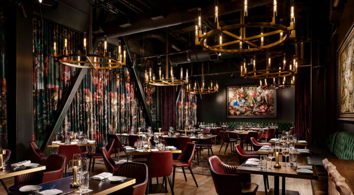 5 Extraordinary Plant Riverside District Restaurants to Visit in Historic Savannah Stone and Webster Chophouse