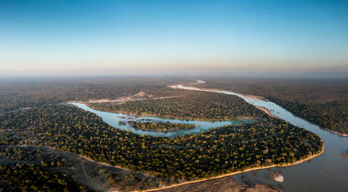 Sungani, Custodians of South Luangwa Sungani Lagoon. Image by Adriaan Louw & courtesy of Sungani