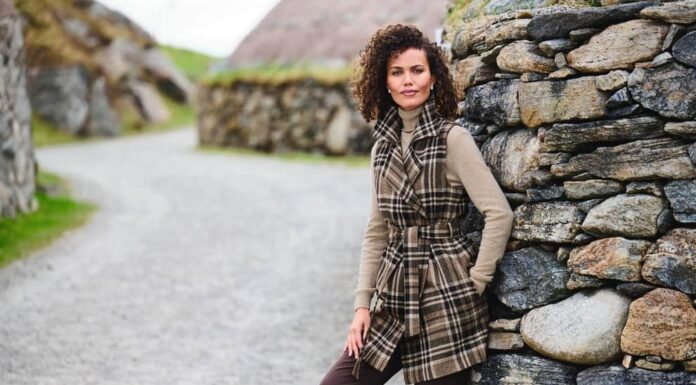 House of Bruar House of Bruar Tweed Wrap Waistcoat