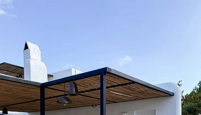 The Elegance of the Outdoor Kitchen The Elegance of the Outdoor Kitchen