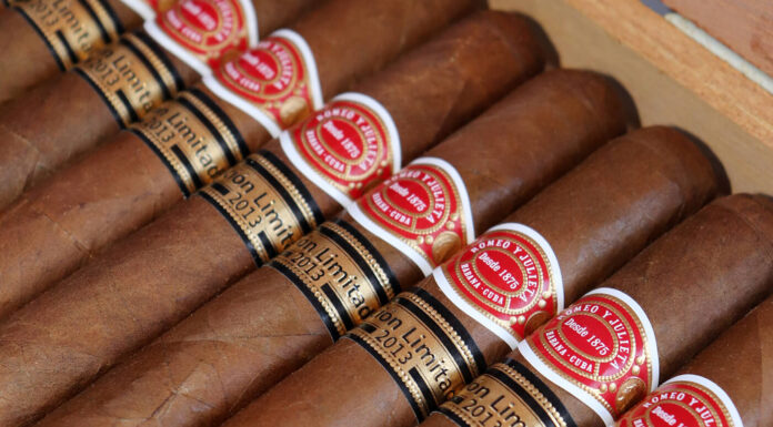 Swiss Cuban Cigars Reviews the Romeo y Julieta Brand Romeo y Julieta Cigars selling at Swiss Cuban Cigars