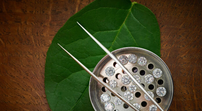 James Sanders (London Diamonds) on the impact of Lab Grown Diamonds in Modern Jewellery James Sanders London Diamonds, active investor in round brilliant lab grown diamonds.