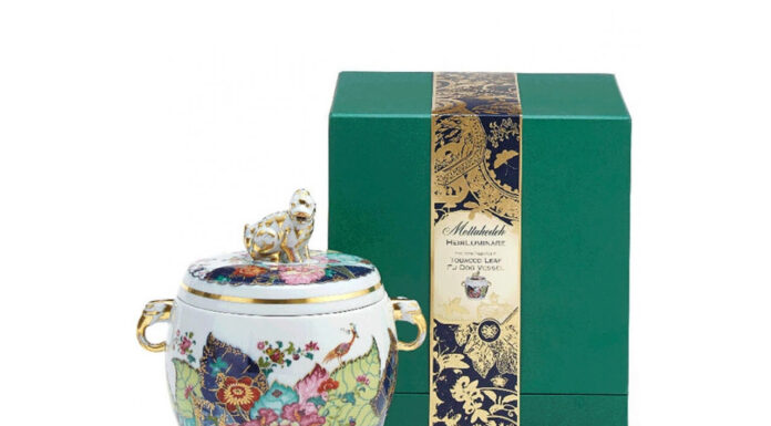 The World’s Most Luxurious Scented Candles & Diffusers Mottahedeh Tobacco Leafe Herirluuminaire Fu Dog vessel scent