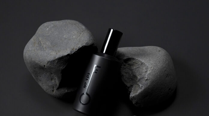 Fischersund and Other Viking Fragrances FISCHERSUND on dark No. 101 fragrance