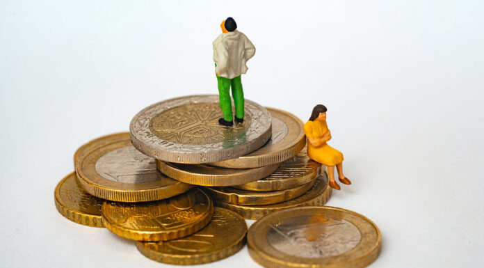 Hiding Purchases is the New Version of Cheating: 7 Signs of Financial Infidelity Infidelity signs