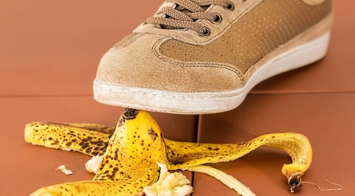 Who’s At Fault if You Suffer a Slip and Fall Injury While Shopping? slip up injury
