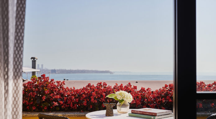 Four Seasons Hotel Istanbul at Sultanahmet: Old Meets New, in Timeless Istanbul Four Season Istanbul