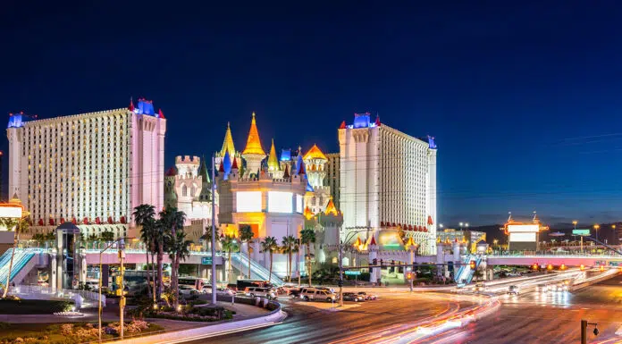 6 Common Mistakes Travelers Make in Las Vegas Las Vegas