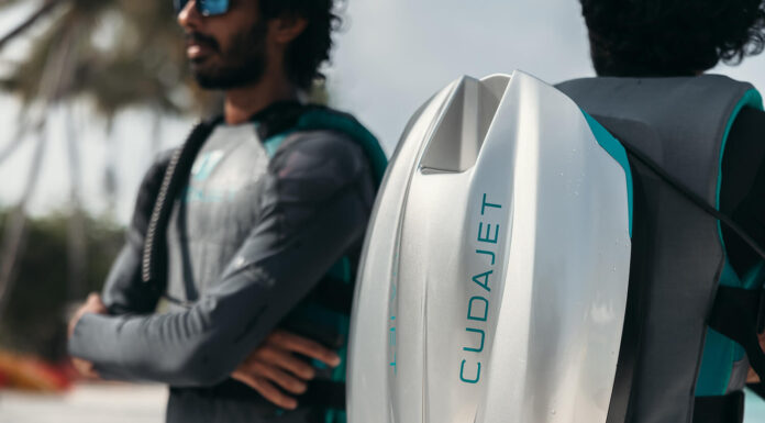 Jetpacking in the Maldives with Cudajet Cudajet at the Maldives