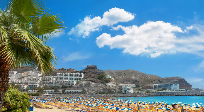 Europe’s Top Beach Holiday Destinations: Sun, Sea, and Sand French Riviera Europes Beach Destinations (1)