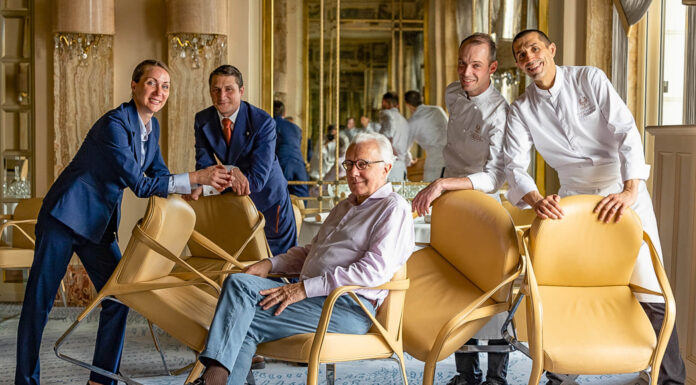 In Conversation with Alain Ducasse Alain Ducasse and his team @ Louis XV Monaco (c) Matteo Carassale