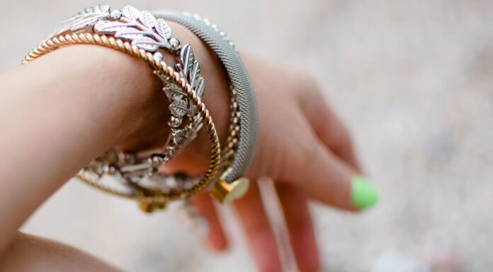 Here is Why Jewelry is the Ideal Gift for Your Loved one jewelry is the ideal gift for a loved one