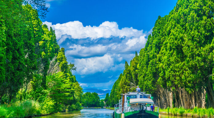Le Boats 10 Romantic Experiences on the Canal du Midi Canal du Midi near Carcassonne, France. Photo via Adobe Stock Free Images by Dudlajzov