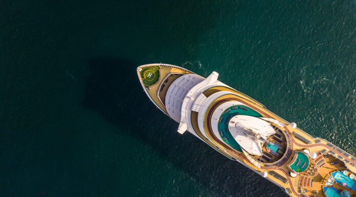 Insider Tips for Cruising First-Timers Cruising for the first timers. Photo via Adobe Stock Free Images