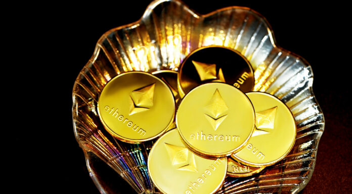 Active Crypto Supplies are Experiencing Record-Breaking Low Levels Crypto money. Photo via Unsplash by Kanchanara-1VSy5-2ZqlQ-unsplash