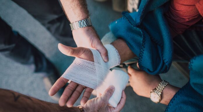 Common Personal Injury Claims and Importance of Hiring a Lawyer Personal Injury Claim at work. Photo by pexels-rdne-stock-project-6519905